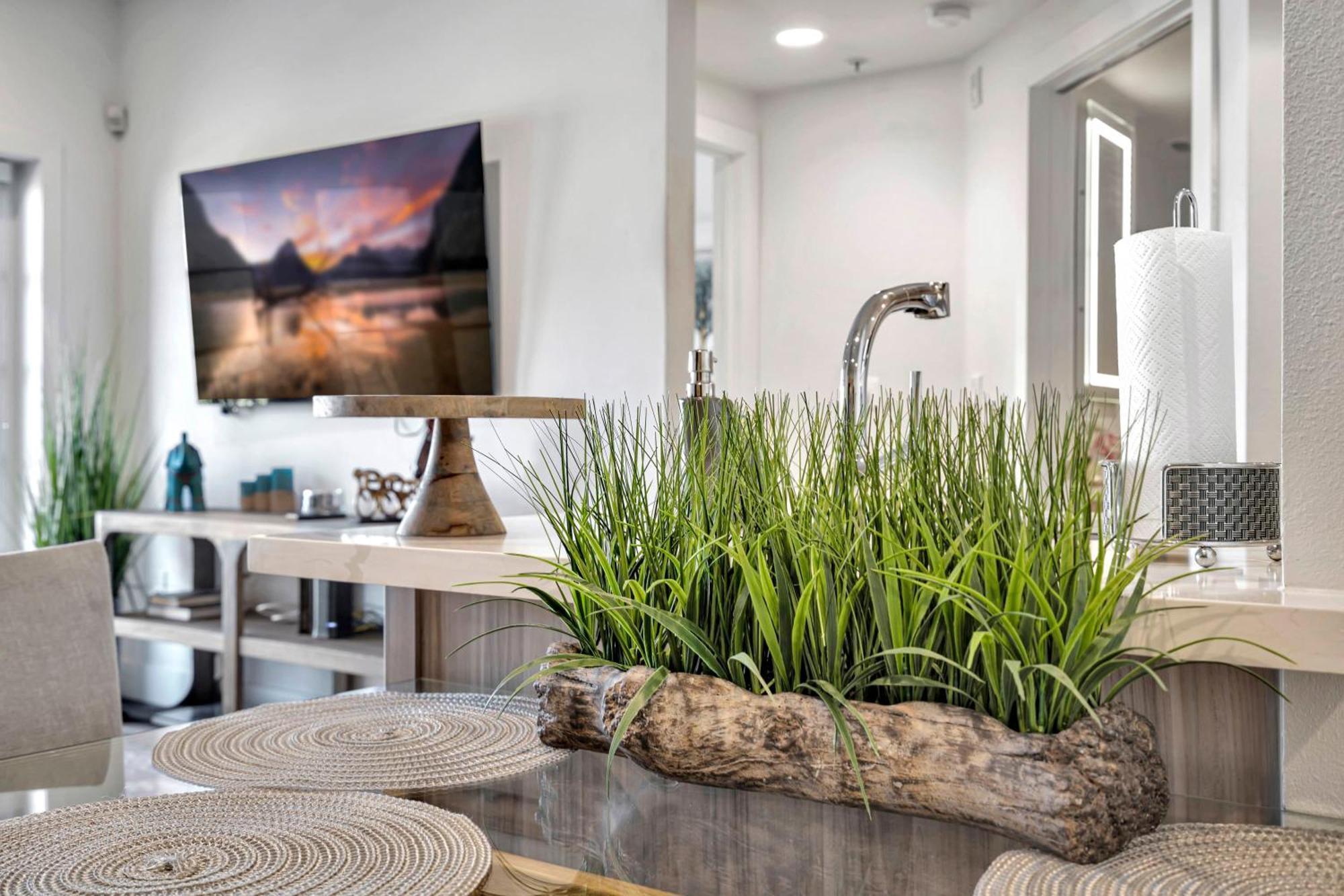 Apartment 13 Luxury
